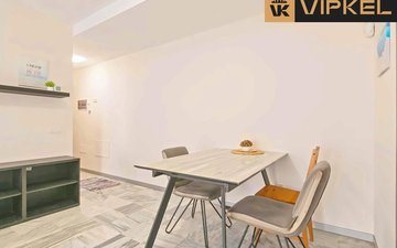 Property slide 17