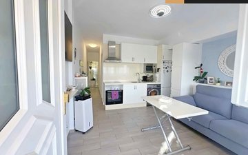 Property slide 35