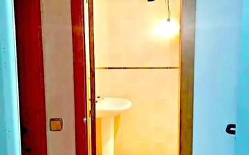 Property slide 21