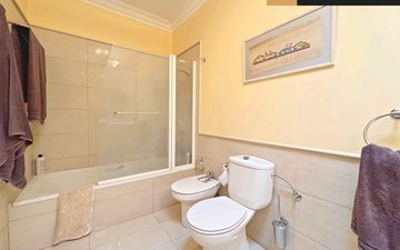 Property slide 17