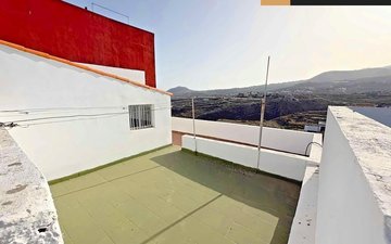 Property slide 18