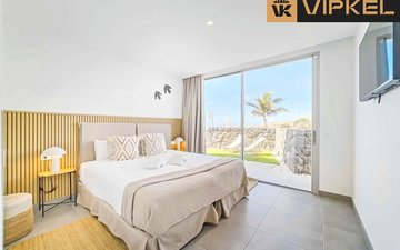 Property slide 23