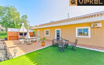 Property slide 18