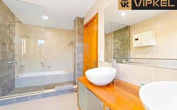 Property slide 42