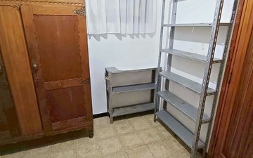 Property slide 19