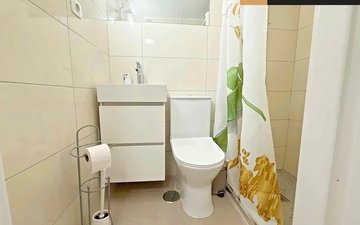Property slide 16