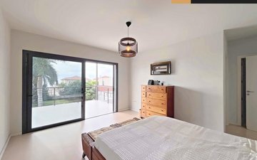 Property slide 46