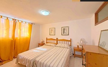 Property slide 35
