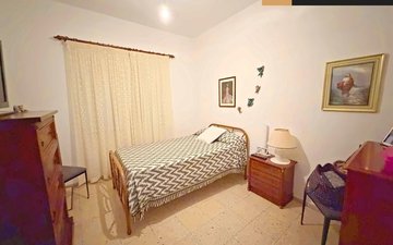Property slide 55