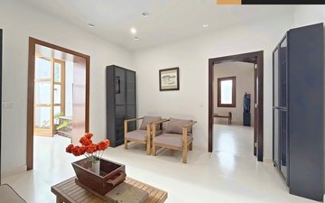 Property slide 48