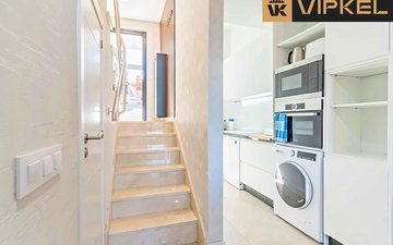 Property slide 31