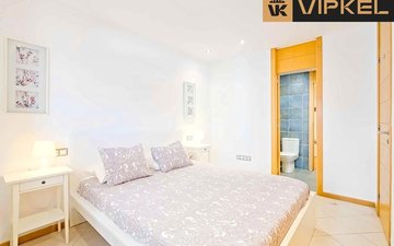 Property slide 17