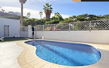 Property slide 10