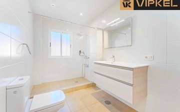 Property slide 37