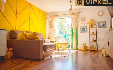 Property slide 21