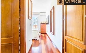 Property slide 30