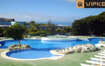 Property slide 18