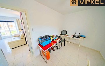 Property slide 18