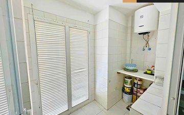 Property slide 21