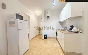 Property slide 16