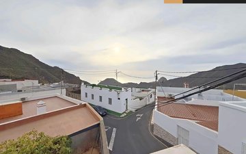 Property slide 31
