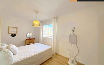 Property slide 20