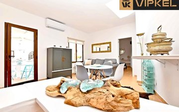 Property slide 39