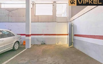 Property slide 31