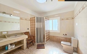 Property slide 38