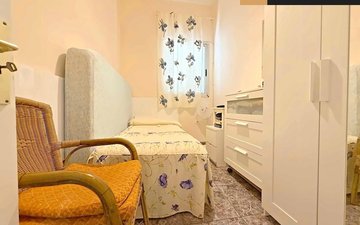 Property slide 14