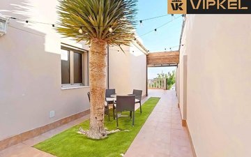 Property slide 39