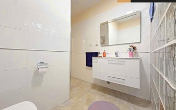Property slide 29