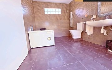 Property slide 37