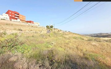 Property slide 17