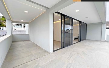 Property slide 31
