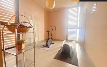 Property slide 21