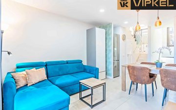 Property slide 15