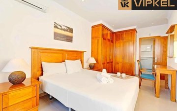 Property slide 30