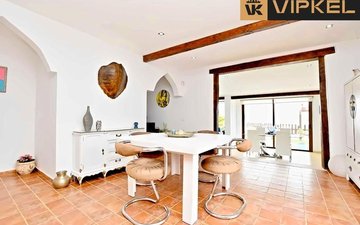 Property slide 37