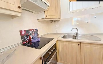 Property slide 18