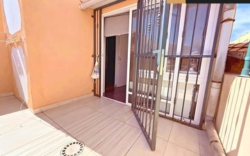 Property slide 40