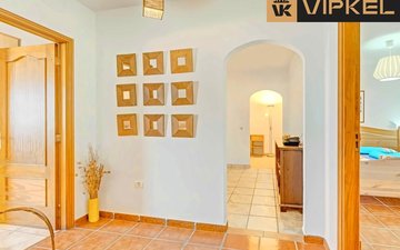Property slide 30