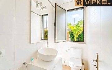 Property slide 41