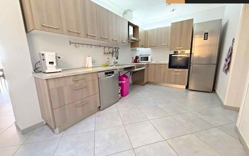 Property slide 46