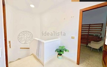 Property slide 22