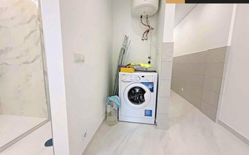 Property slide 18