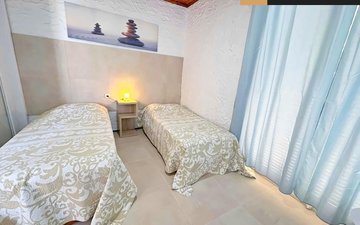 Property slide 24