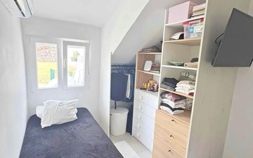 Property slide 8