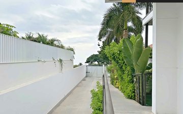 Property slide 28