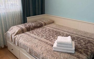 Property slide 10